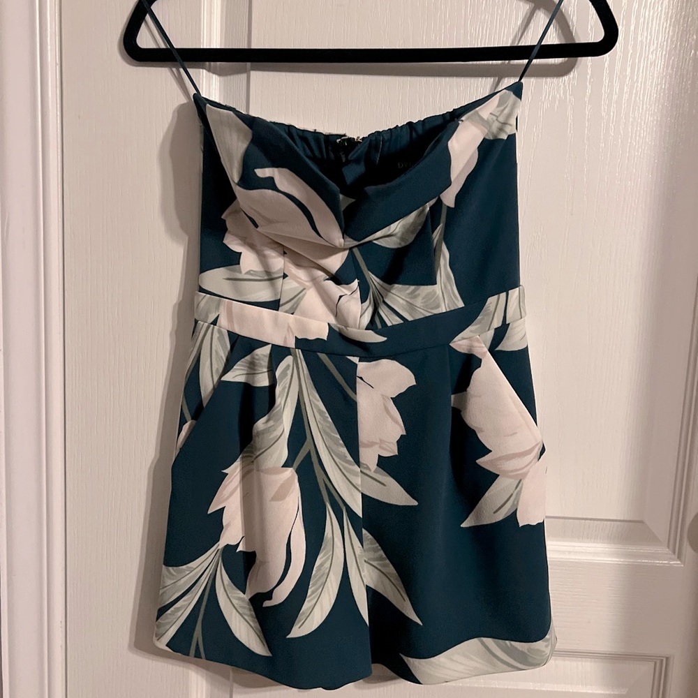 Strapless romper